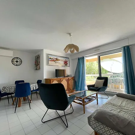 3 Pieces Climatise Avec Terrasse Au Lavandou Apartment *